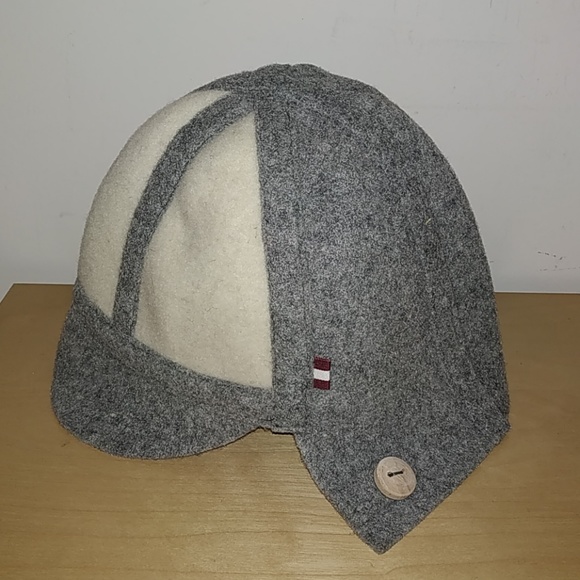 Wool hat - Picture 2 of 8